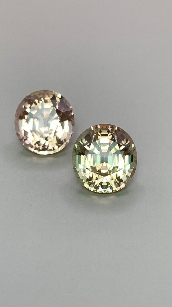 8.10 carats Natural oval shape tourmalines